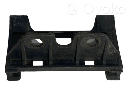 Aizmugurējā bufera montāžas kronšteins