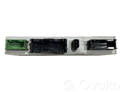 Jumta lūkas vadības bloks