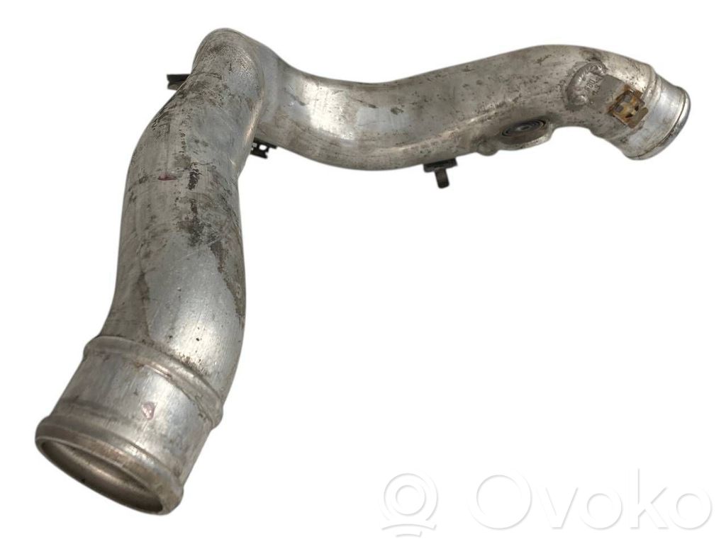 Interkūlera šļūtene (-es) / caurule (-es)