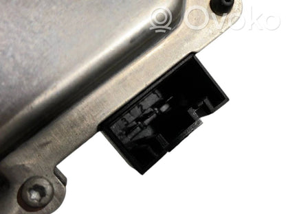 Aizmugurējā loga tīrītāja motoriņš