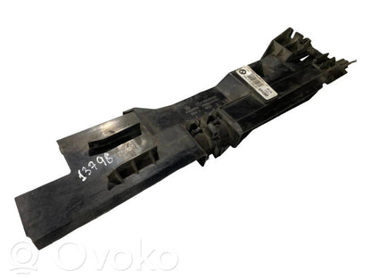 Radiatora (-u) turētājs / kronšteins