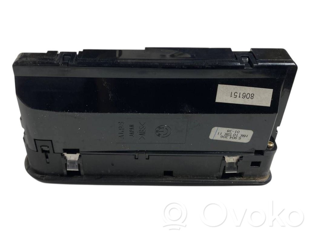 Power window switch