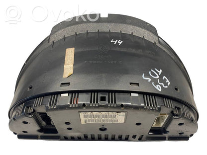 Speedometer (in the instrument panel)