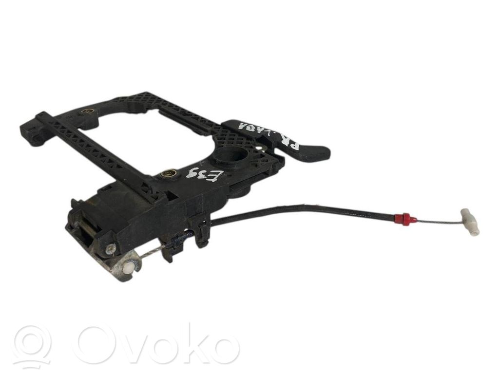 Holder/bracket for external opening handle at the front