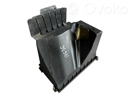 Air filter box