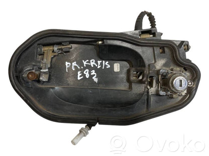 Holder/bracket for external opening handle at the front