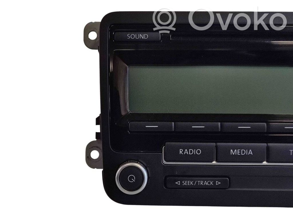 Radio / CD/DVD atskaņotājs / navigācija