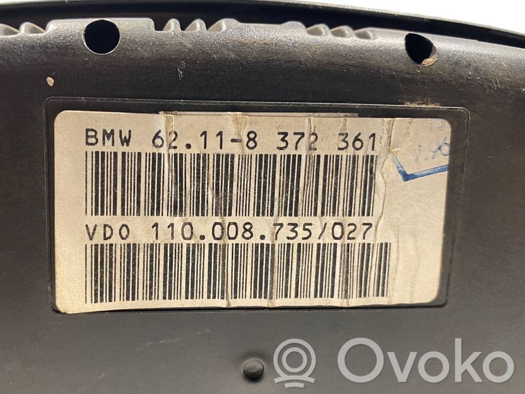 Speedometer (in the instrument panel)