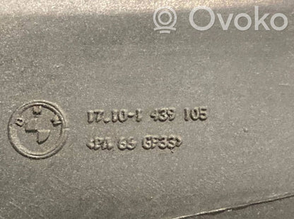 Radiator(s) holder/bracket