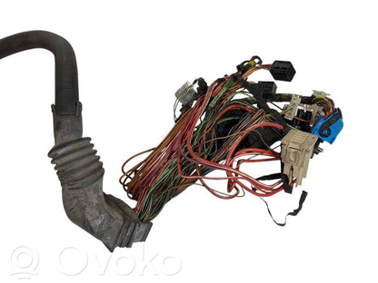 Dzinēja vadu instalācija