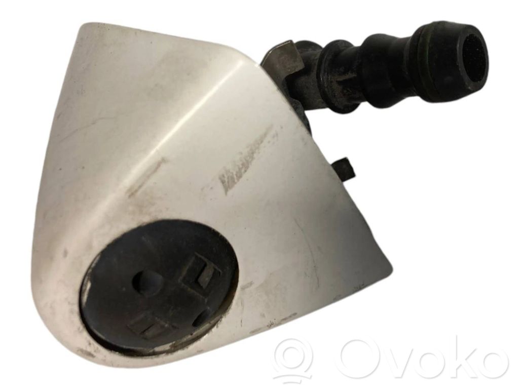 Lukturu mazgātāja sprausla (-as)