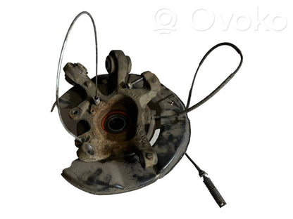 Aizmugurē riteņa rumbas vārpstas šarnīrs (stupica, capfa)