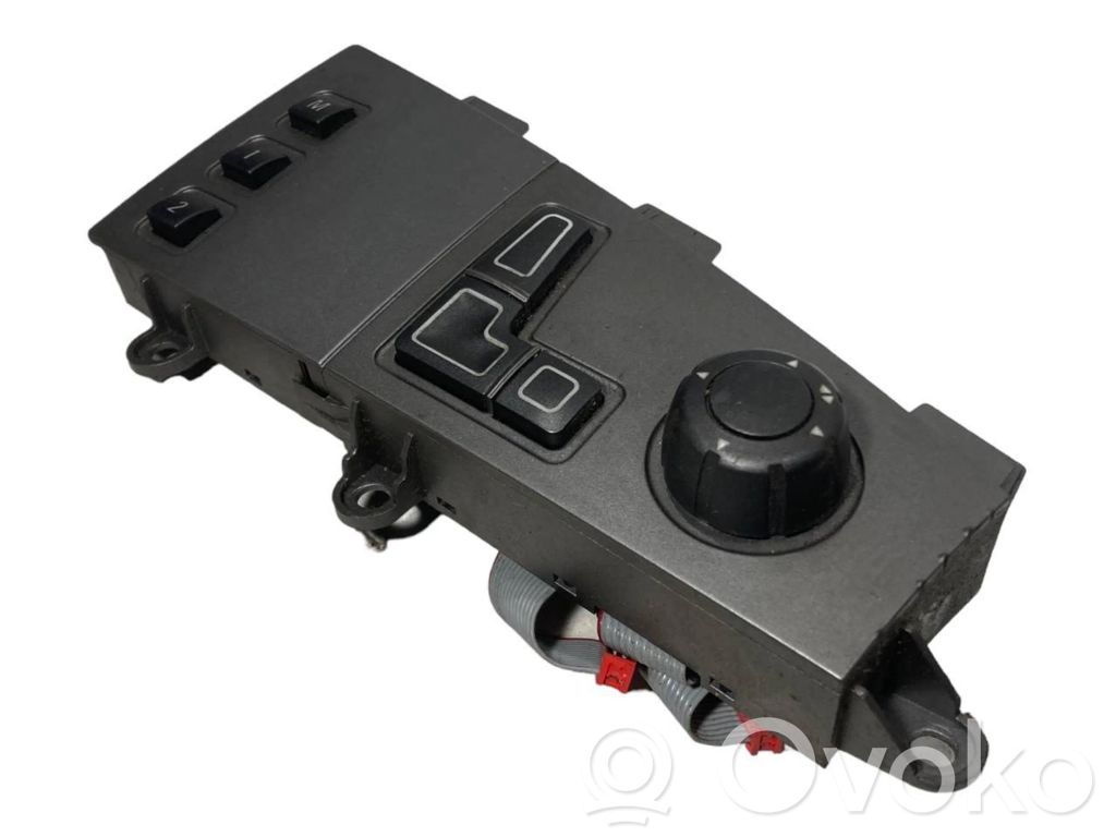 Sēdekļu regulēšanas slēdzis (-i)