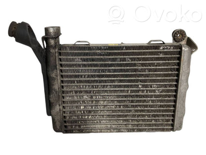 Dzinēja eļļas radiators