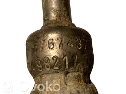 Stūres pastiprinātāja šļūtene (-es) / caurulīte (-es)