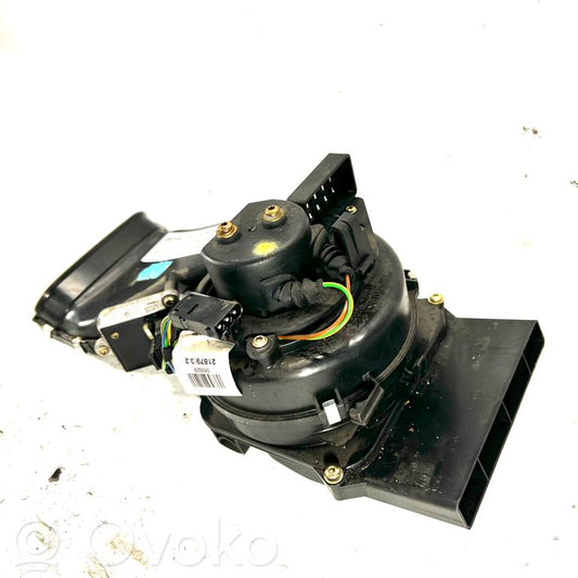 Маленький вентилятор радиатора