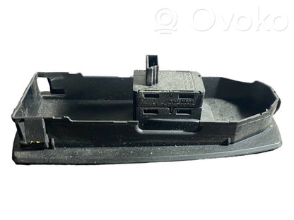 Power window switch