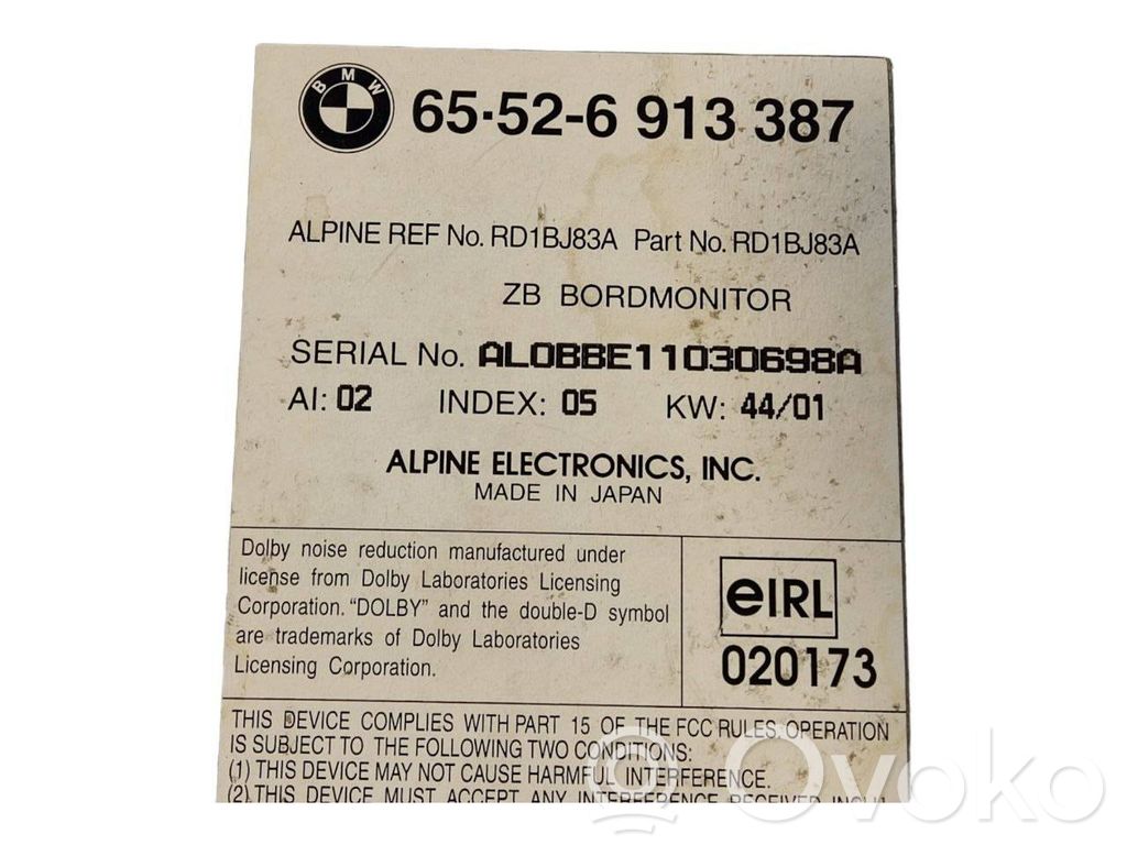 Radio / CD/DVD atskaņotājs / navigācija