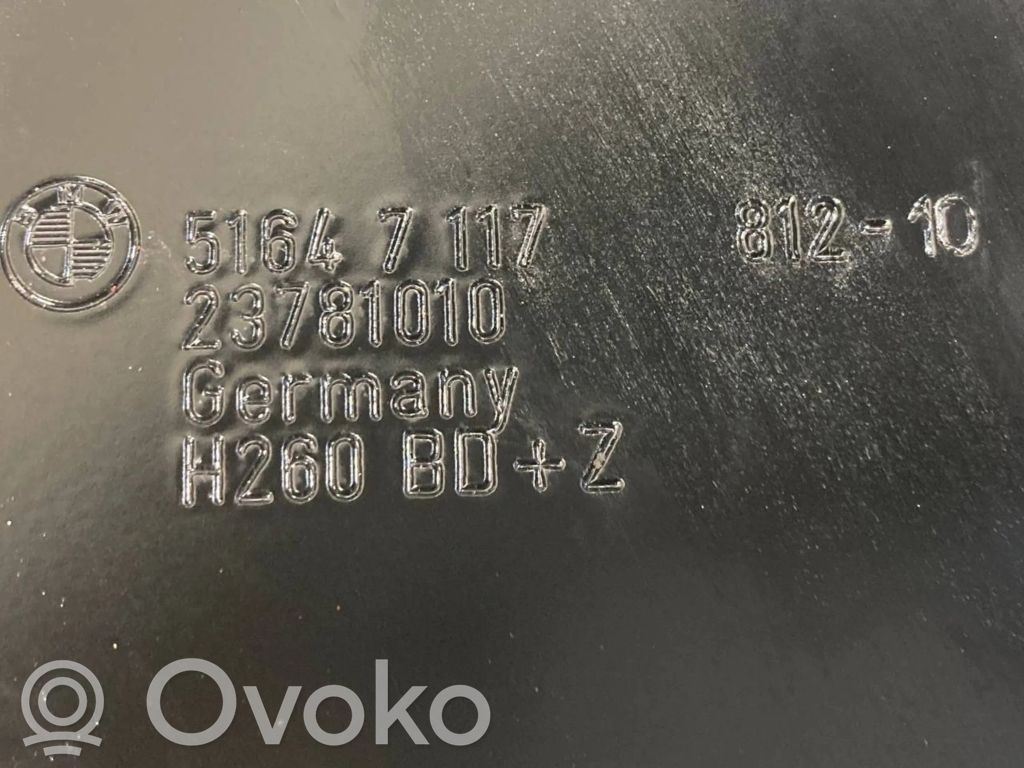 Radiatora (-u) turētājs / kronšteins