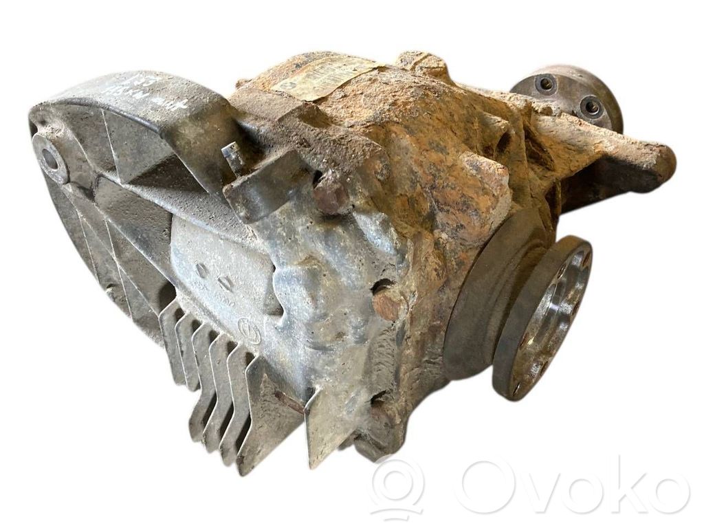 Aizmugurējais reduktors