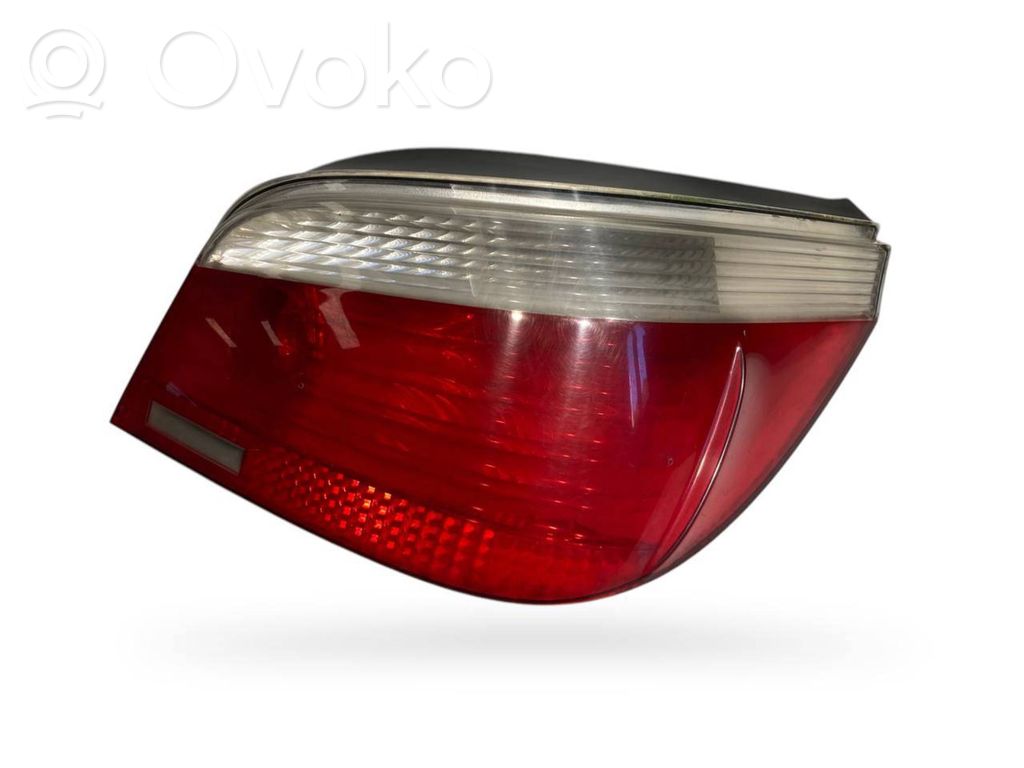 Taillight in the body