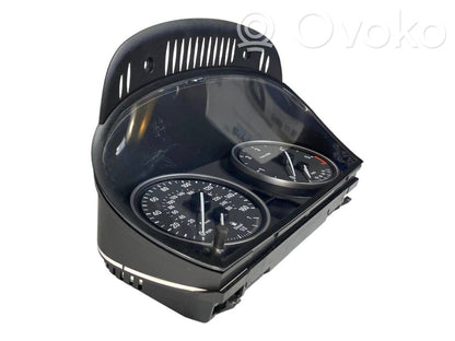 Speedometer (in the instrument panel)