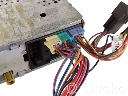 Radio / CD/DVD atskaņotājs / navigācija