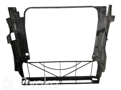 Radiatora (-u) turētājs / kronšteins