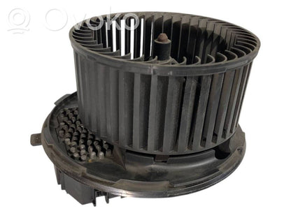 Mazā radiatora ventilators