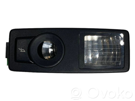 Aizmugurējo vietu apgaismojums