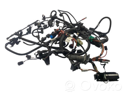 Dzinēja vadu instalācija