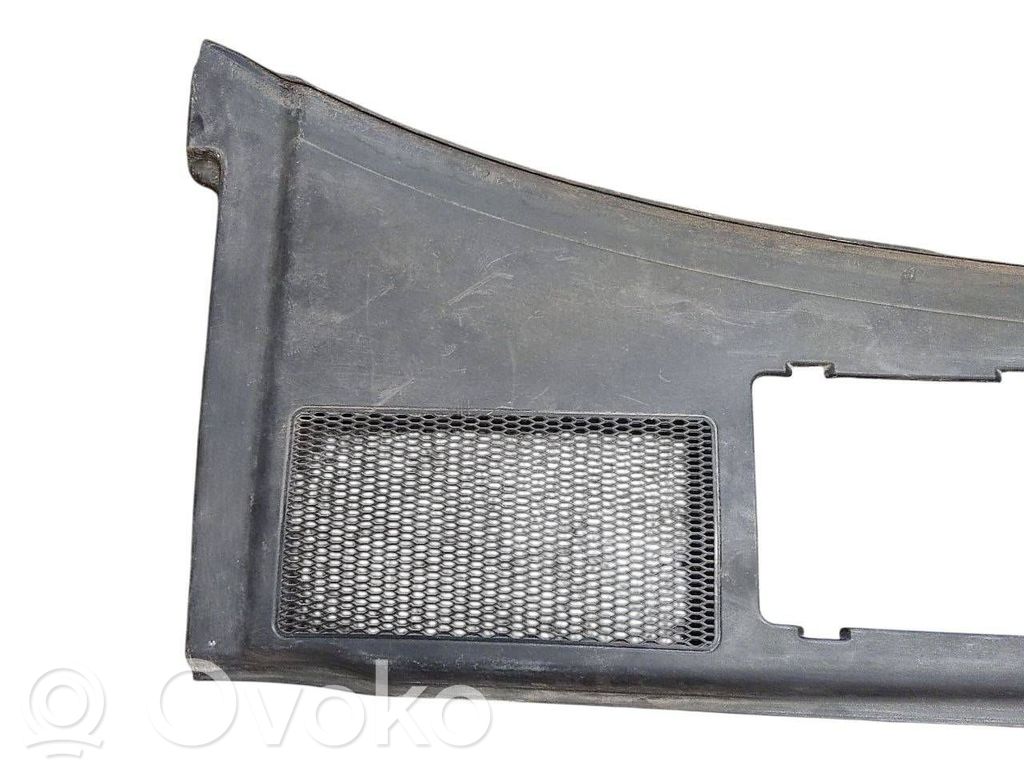 Stikla tīrītāja slotiņas