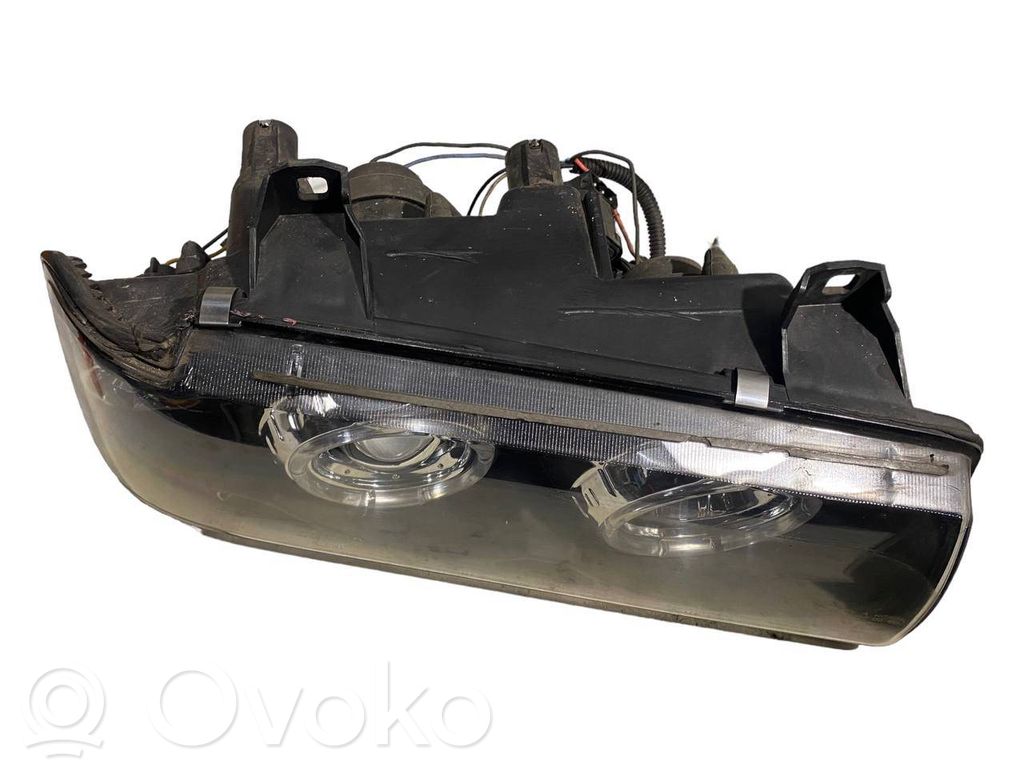 Priekšējo lukturu komplekts