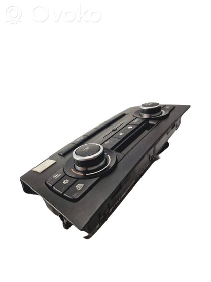 Блок управления кондиционером/климат-контролем/отоплением салона (в салоне)