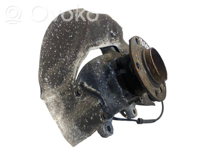 Priekšējā riteņa rumbas vārpstas šarnīrs (stupica, capfa)