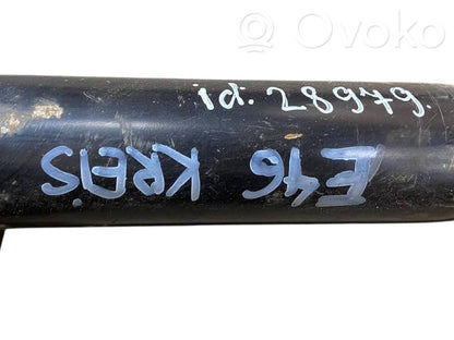 Priekšpusē amortizators ar atsperi