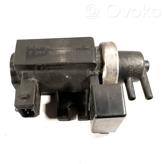 Vacuum valve