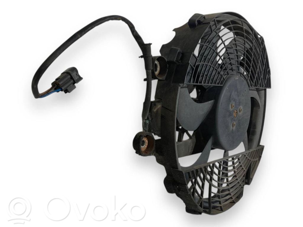 Elektrisks radiatoru ventilators