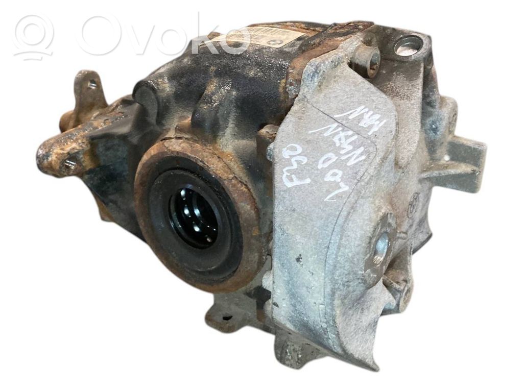 Aizmugurējais reduktors