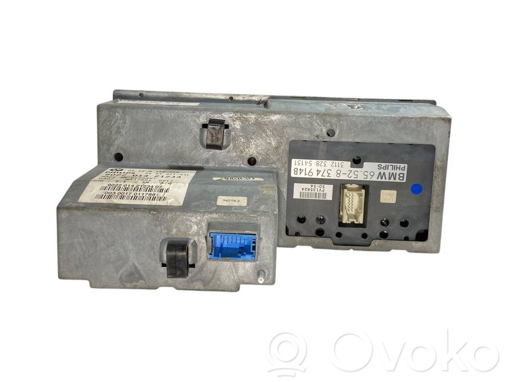 Radio / CD/DVD atskaņotājs / navigācija