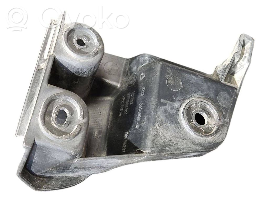 Aizmugurējā bufera montāžas kronšteins