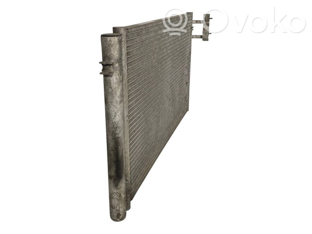 Gaisa kondicioniera dzeses radiators