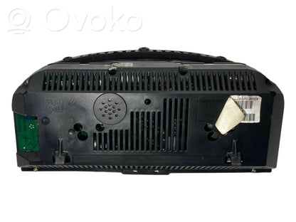Speedometer (in the instrument panel)
