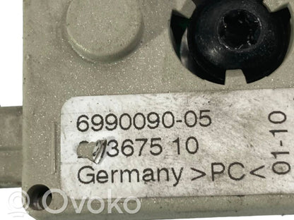 Antenna amplifier