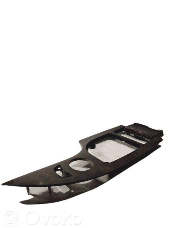 Gear shift lever decorative trim (plastic)