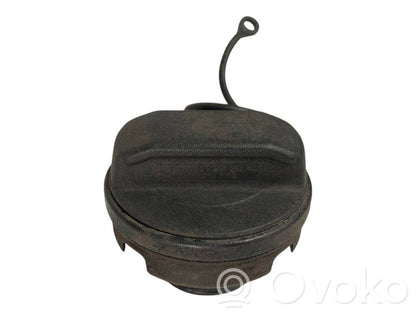 Aizskrūvējams degvielas tvertnes vāciņš