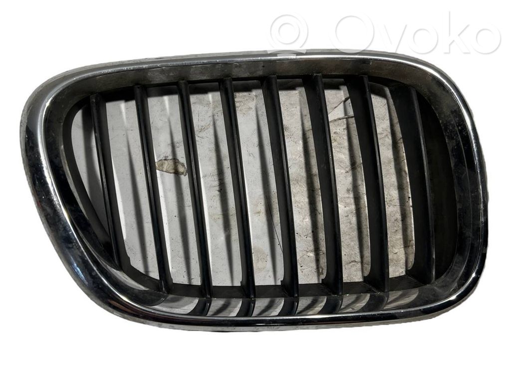 Front grille