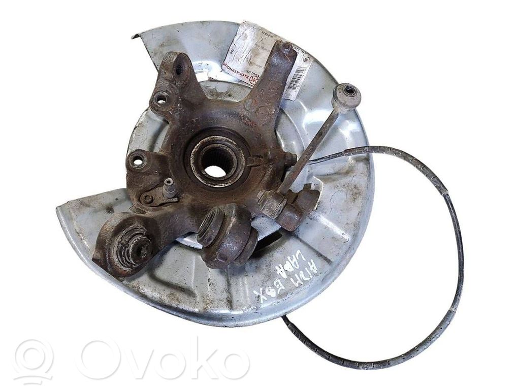 Aizmugurē riteņa rumbas vārpstas šarnīrs (stupica, capfa)