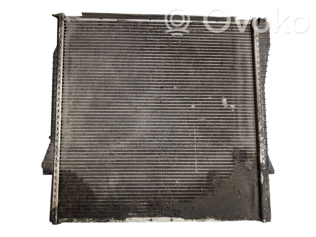 Dzesēšanas šķidruma radiators