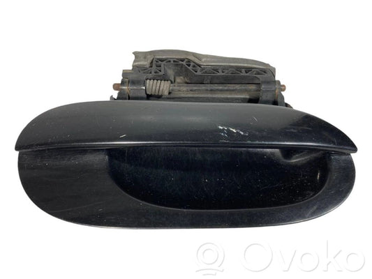 External opening handle